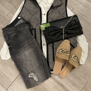 Kensie Ripped Skinny Jeans